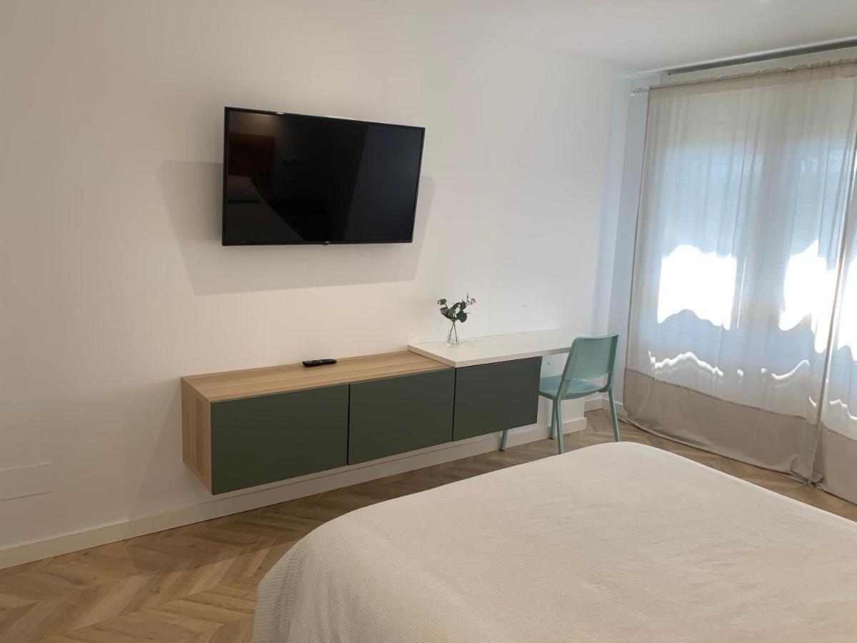 Bierzo Habita Apartments ポンフェラダ エクステリア 写真