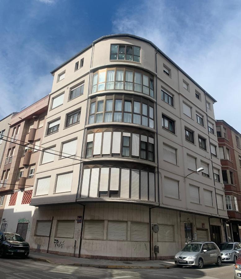 Bierzo Habita Apartments ポンフェラダ エクステリア 写真