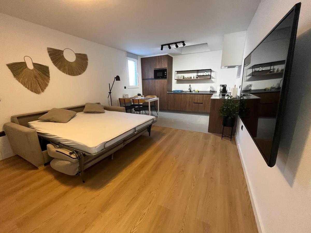 Bierzo Habita Apartments ポンフェラダ エクステリア 写真