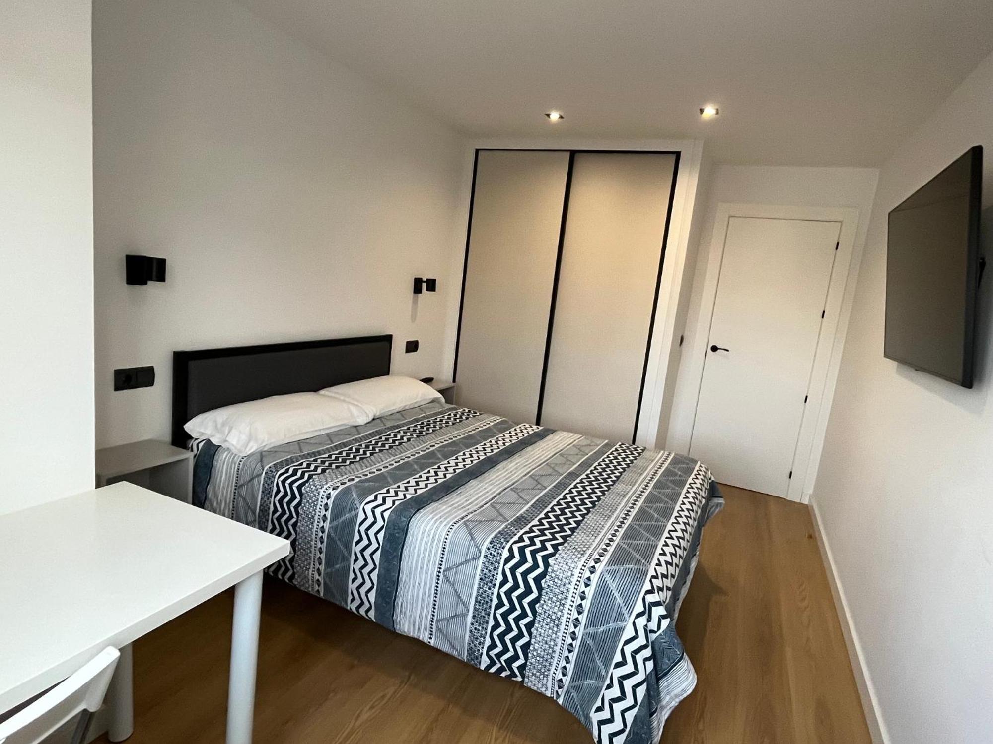 Bierzo Habita Apartments ポンフェラダ エクステリア 写真